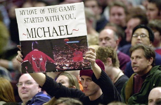 �ж�������Ϊ����������