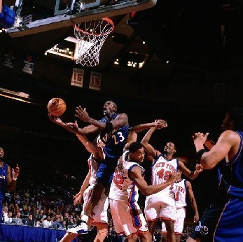 ������ſ����ѵ����˺���ѹ�����������곡��20+