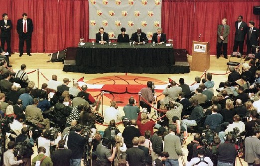 �˺���Ȼ�Ǿ������� һƬ�������еľ�Ȼ����