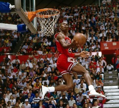 ���ο��������Ϲھ�Ⱥ�׵Ŀ���֮��