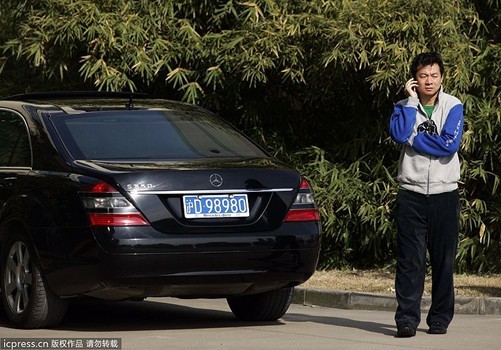 ͼΪ2008��12��8�գ��쿥��ʻ�Լ������������Ϻ��껨���Ż��أ�������ë���䴦����