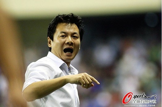 ͼΪ2009��9��12�գ��г�������22�֣��Ϻ��껨���������󱱾���������ս���������90���Ӽ�ս��˫��1-1սƽ ...