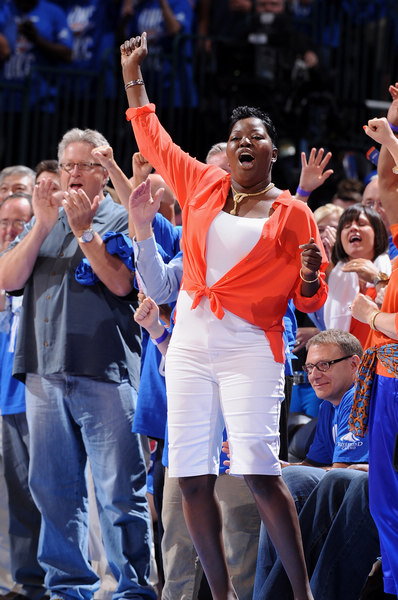 ������ĸ�׻���